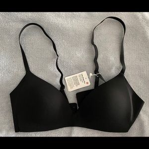Lululemon Take Shape Bra 34A